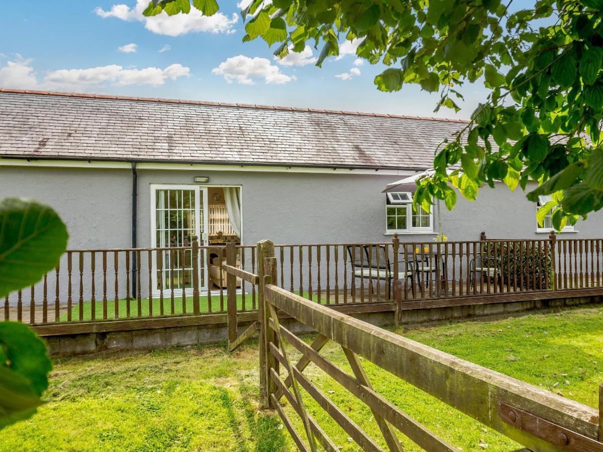 2 Black Horse Cottages Pentraeth Екстериор снимка